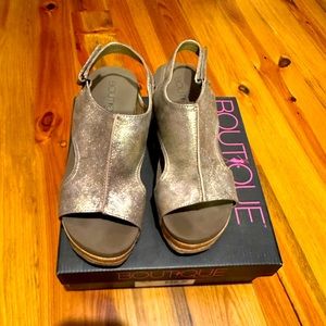 Boutique by Corky’s gold platform wedge sandals.  Size 10.  LIKE NEW!